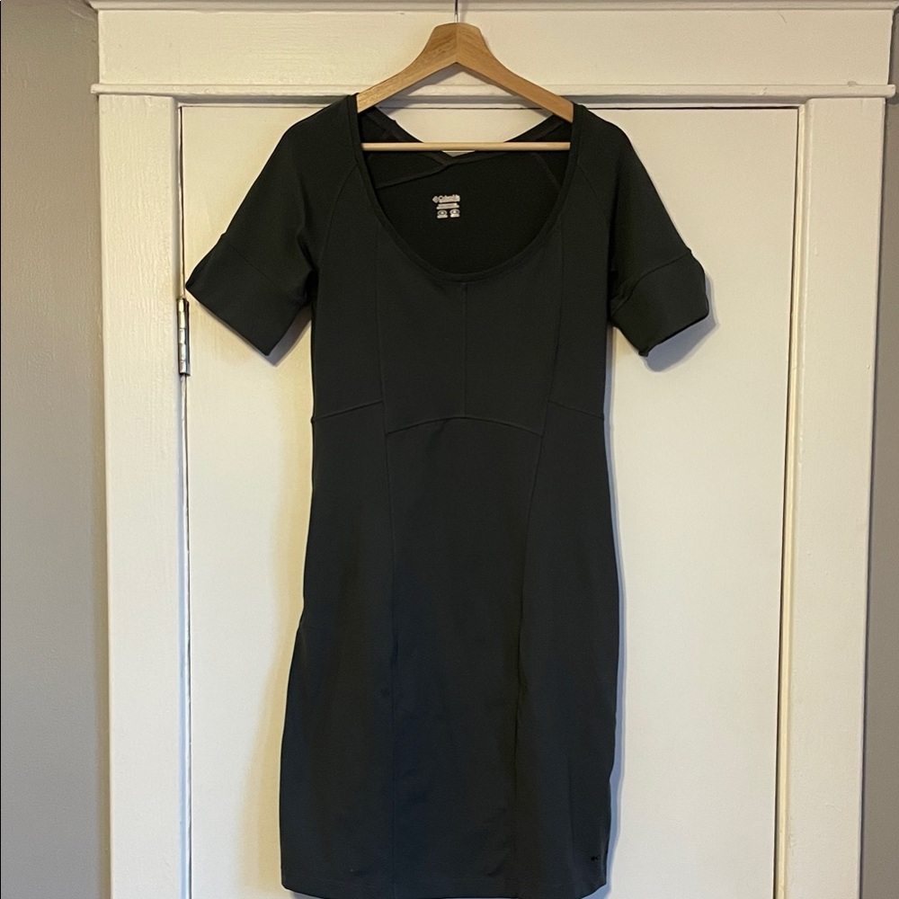 Columbia Grey Stretchy Mini Dress with Pockets